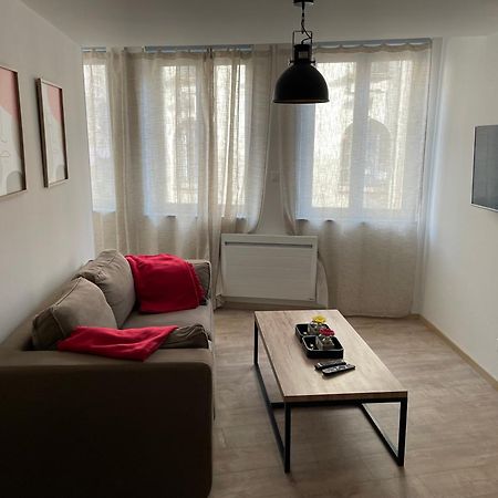 F2 Centre Historique Saint Colomban Apartment Luxeuil-les-Bains Luaran gambar